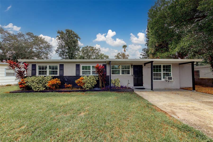 Property photo for 1309 MARY L ROAD, Clearwater, FL