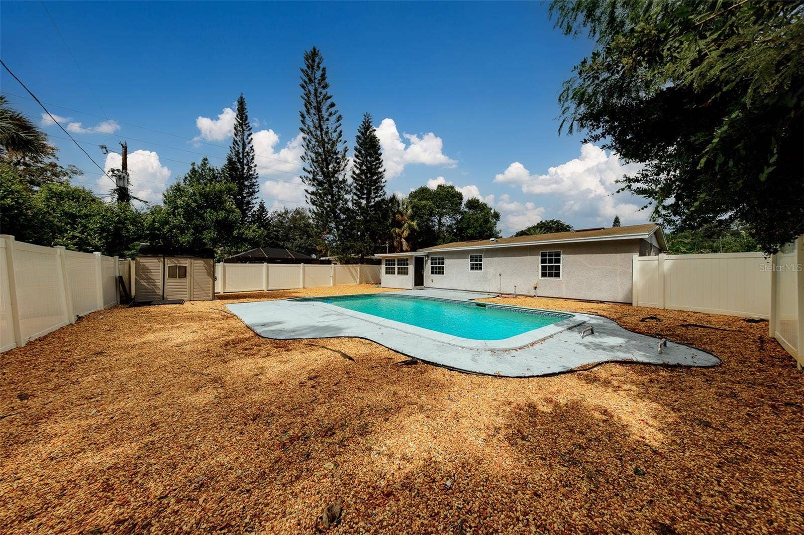 1309 MARY L ROAD, Clearwater, FL 33755