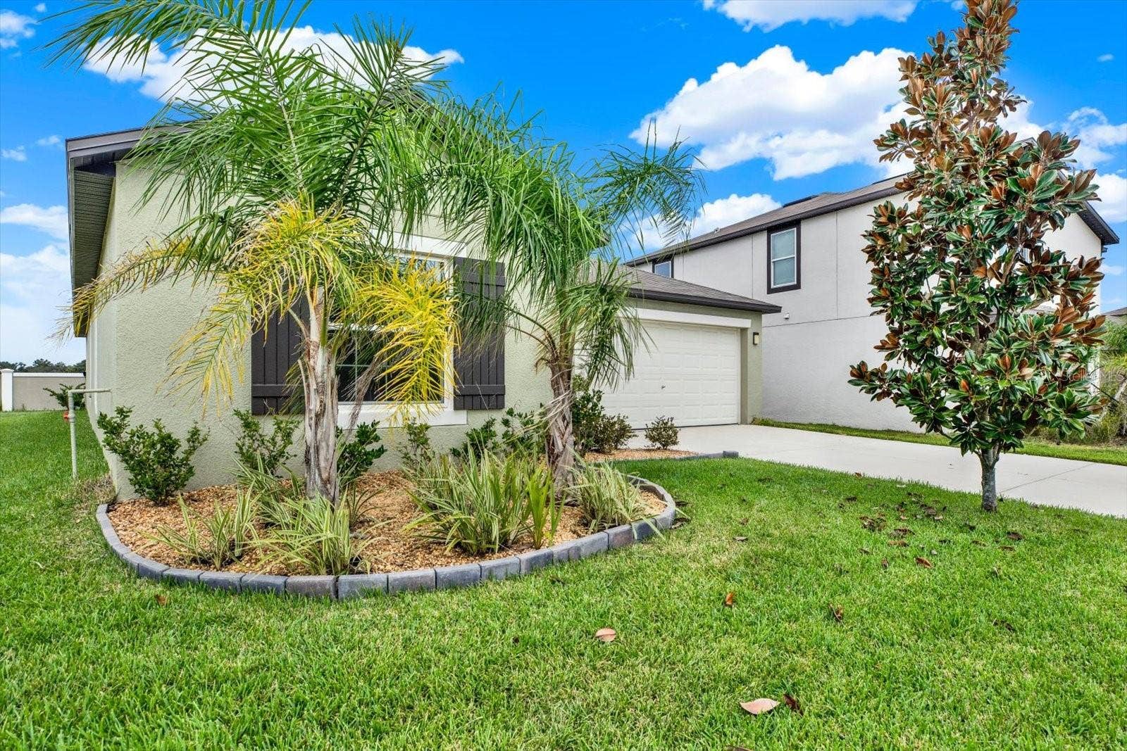 11205 LINDEN DEPOT ROAD, San Antonio, FL 33576