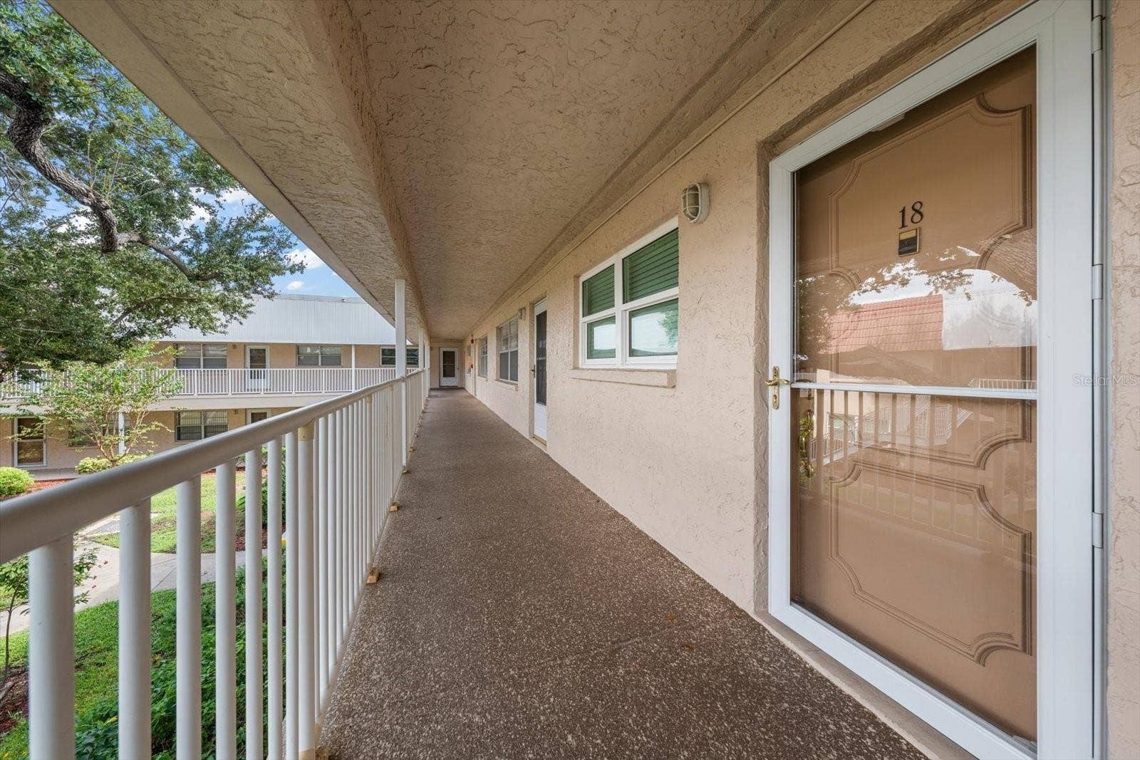 10037 62ND TERRACE N, #18, St Petersburg, FL 33708