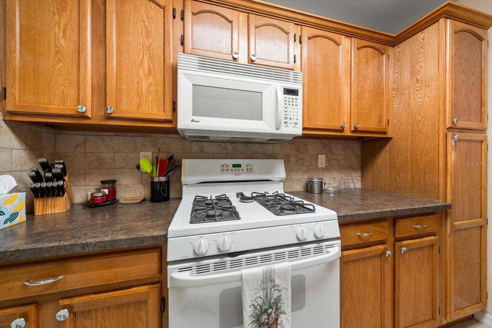 10037 62ND TERRACE N, #18, St Petersburg, FL 33708