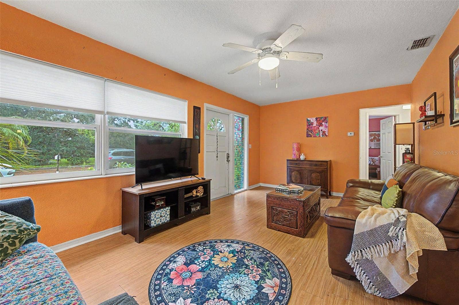 1619 53RD STREET S, Gulfport, FL 33707 Living Room