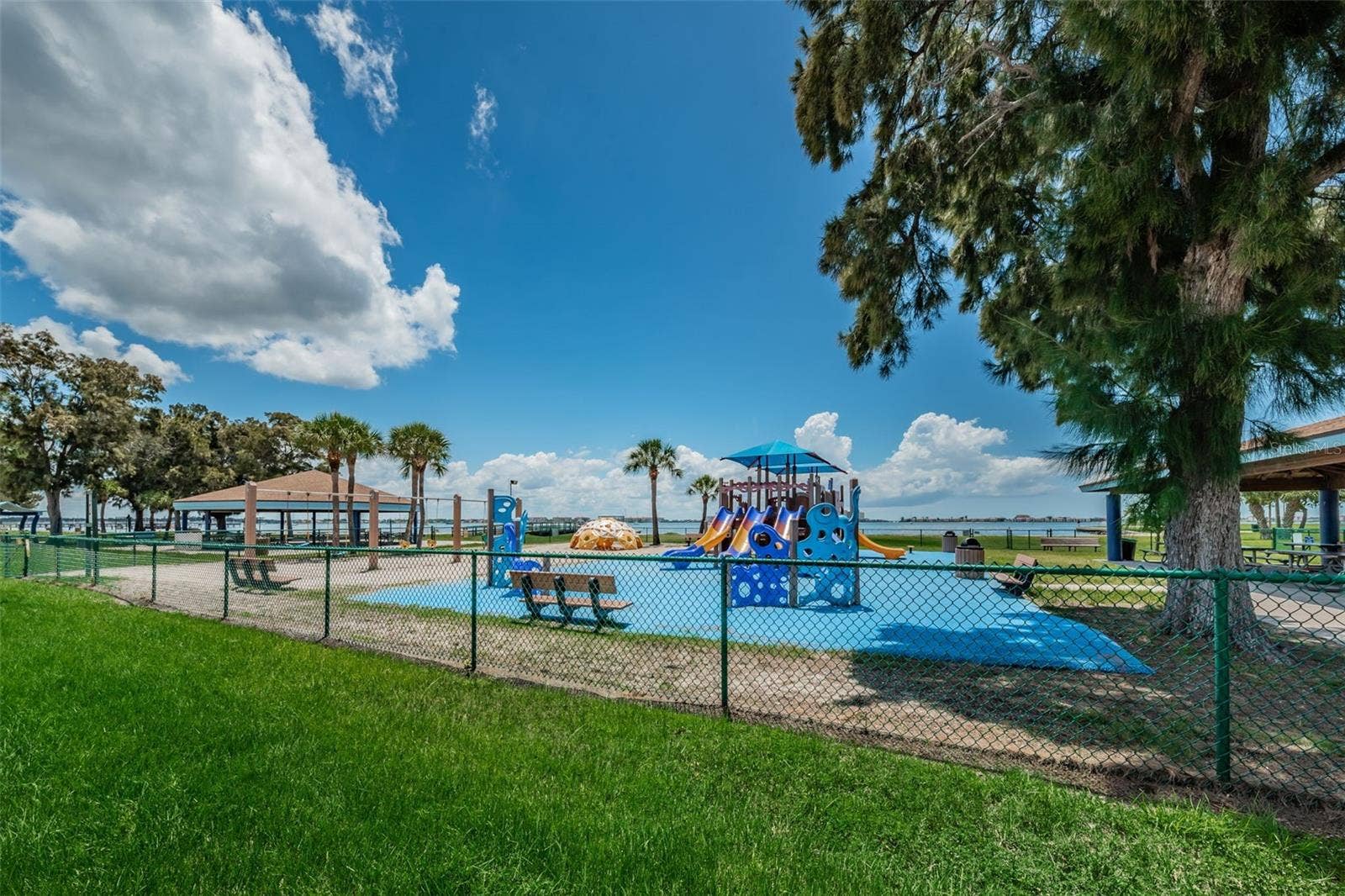 1619 53RD STREET S, Gulfport, FL 33707 1619 53RD STREET S, Gulfport, FL 33707