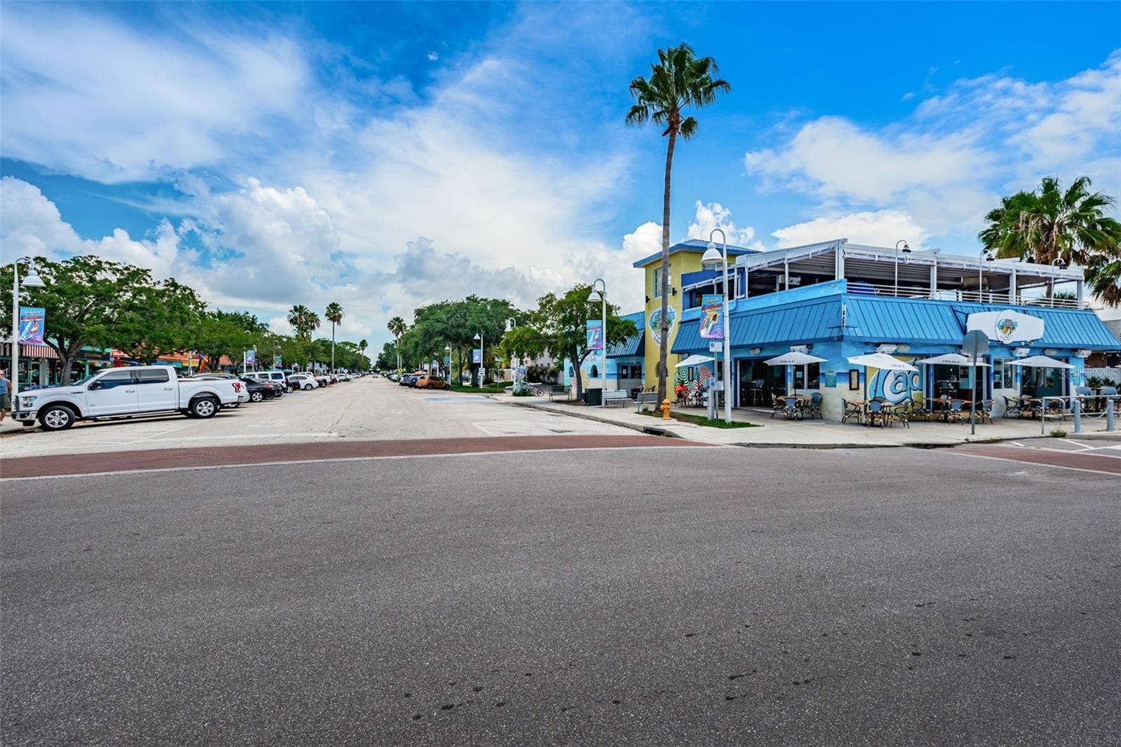 1619 53RD STREET S, Gulfport, FL 33707 1619 53RD STREET S, Gulfport, FL 33707