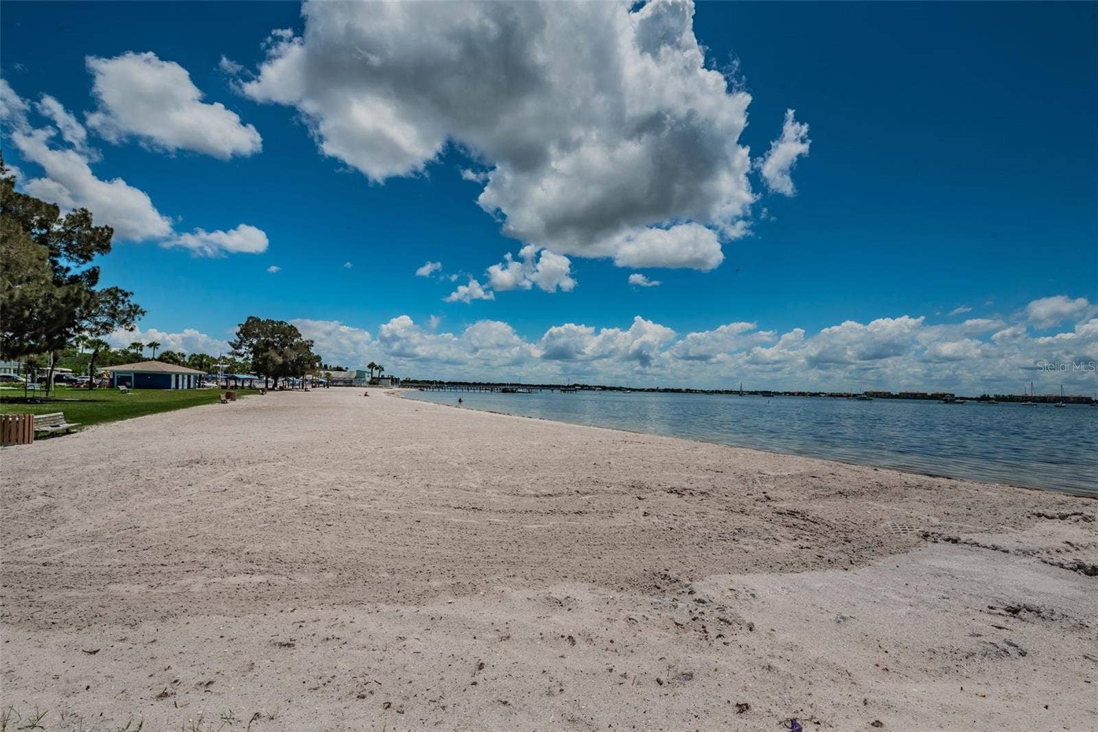 1619 53RD STREET S, Gulfport, FL 33707 1619 53RD STREET S, Gulfport, FL 33707