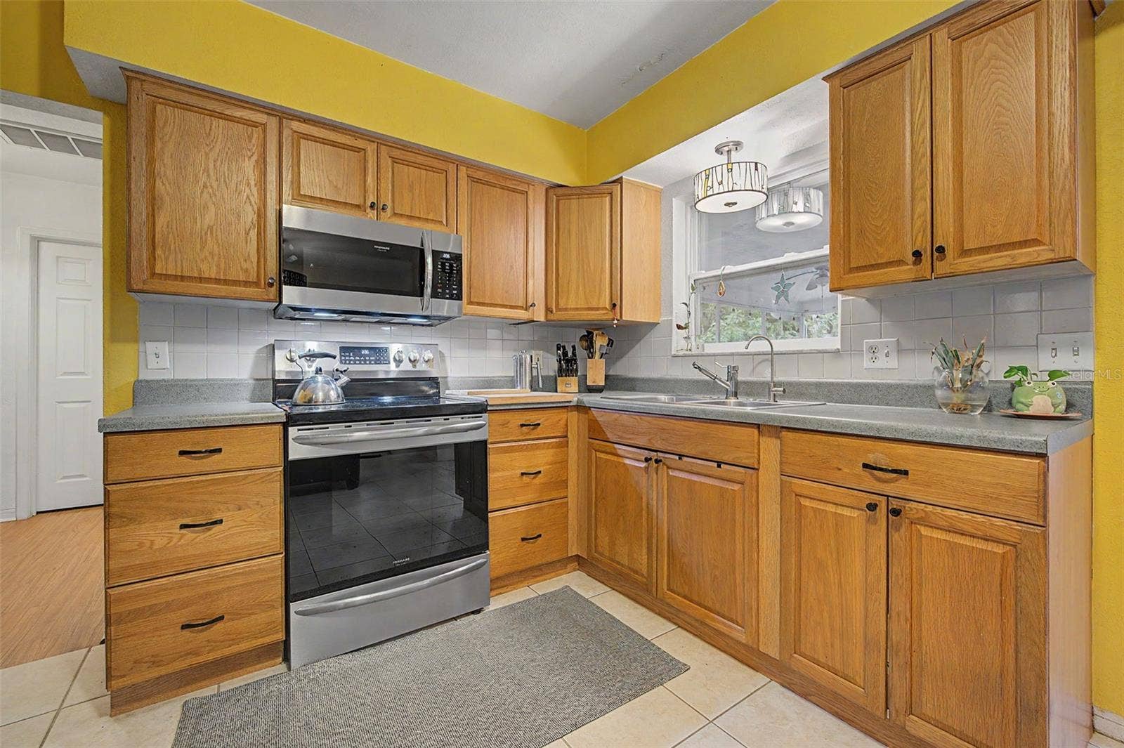 1619 53RD STREET S, Gulfport, FL 33707 1619 53RD STREET S, Gulfport, FL 33707