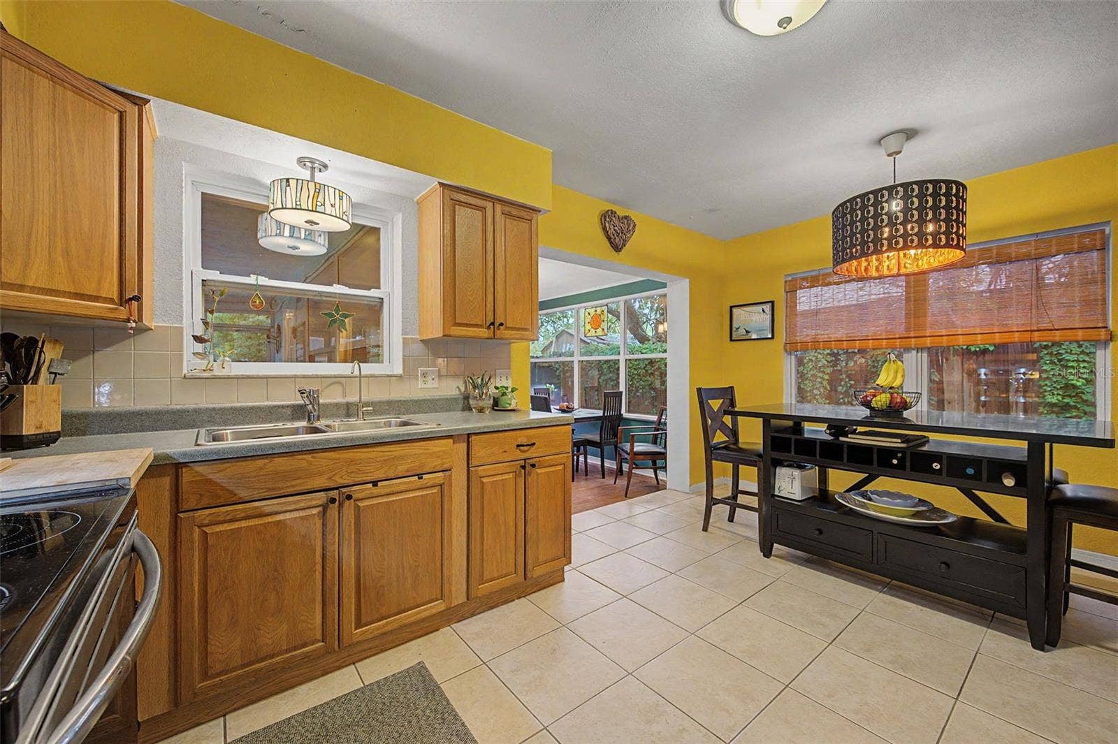 1619 53RD STREET S, Gulfport, FL 33707 1619 53RD STREET S, Gulfport, FL 33707