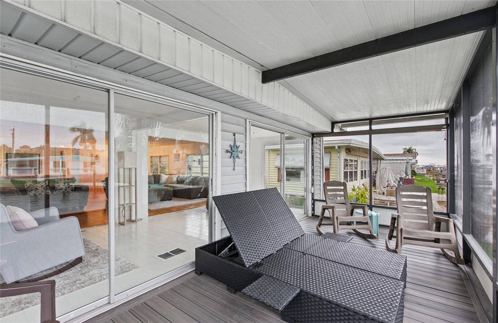 Waterfront Screen Room