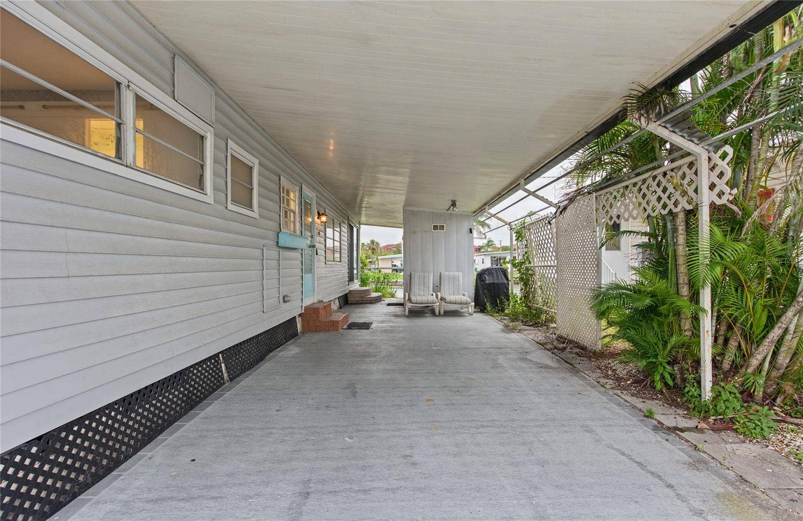 Carport