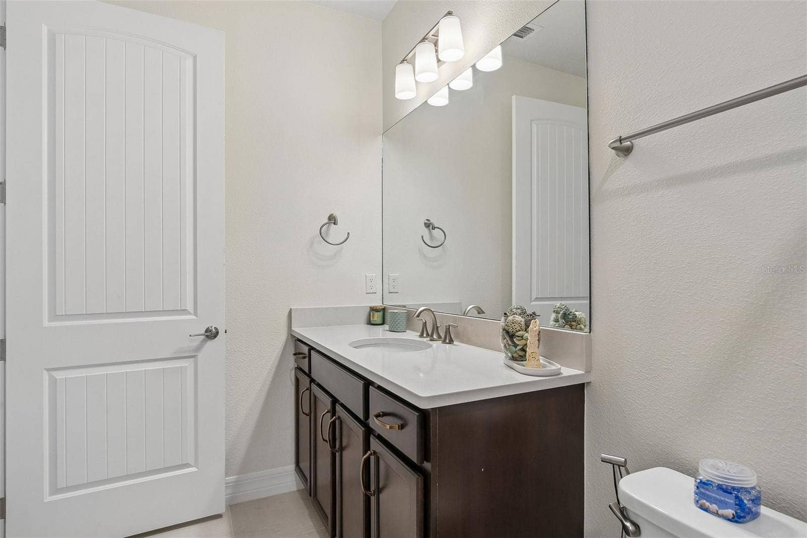 11054 SUNDRIFT DRIVE, Tampa, FL 33647 11054 SUNDRIFT DRIVE, Tampa, FL 33647