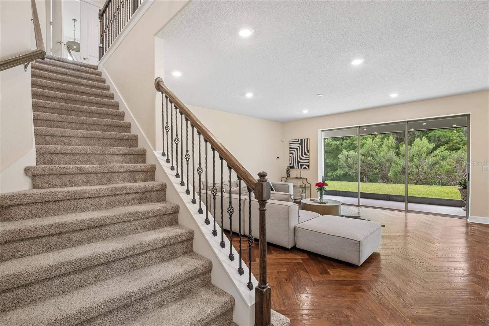 11054 SUNDRIFT DRIVE, Tampa, FL 33647 11054 SUNDRIFT DRIVE, Tampa, FL 33647