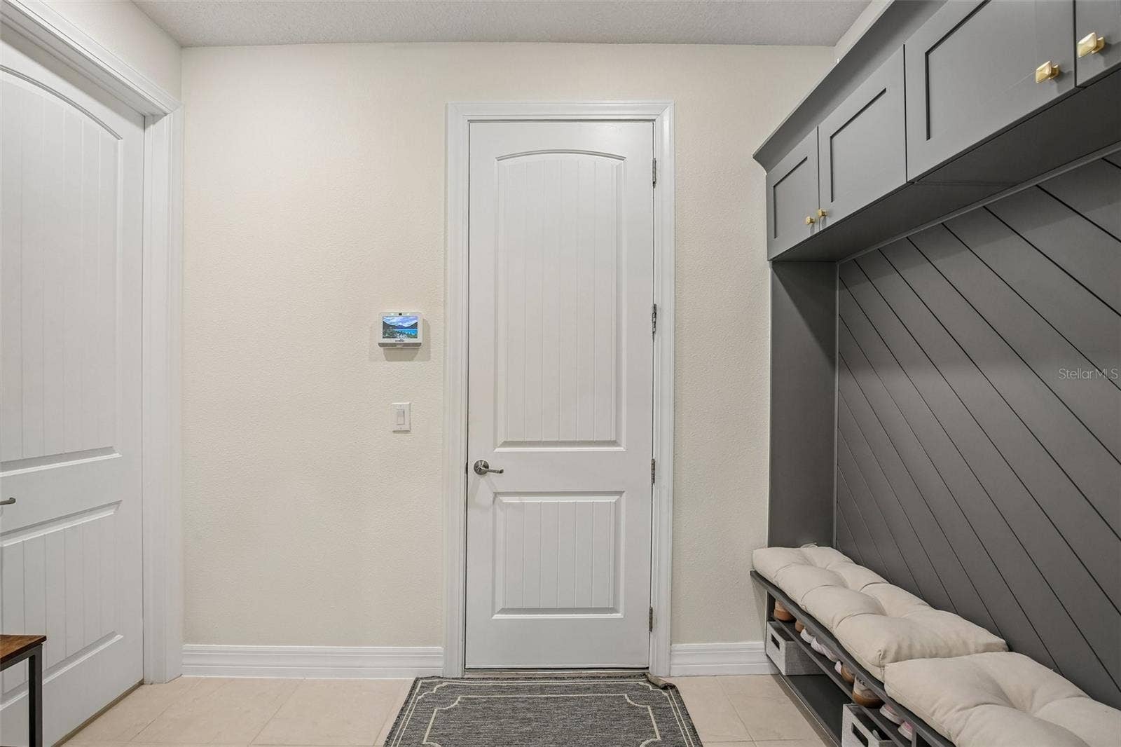 11054 SUNDRIFT DRIVE, Tampa, FL 33647 11054 SUNDRIFT DRIVE, Tampa, FL 33647