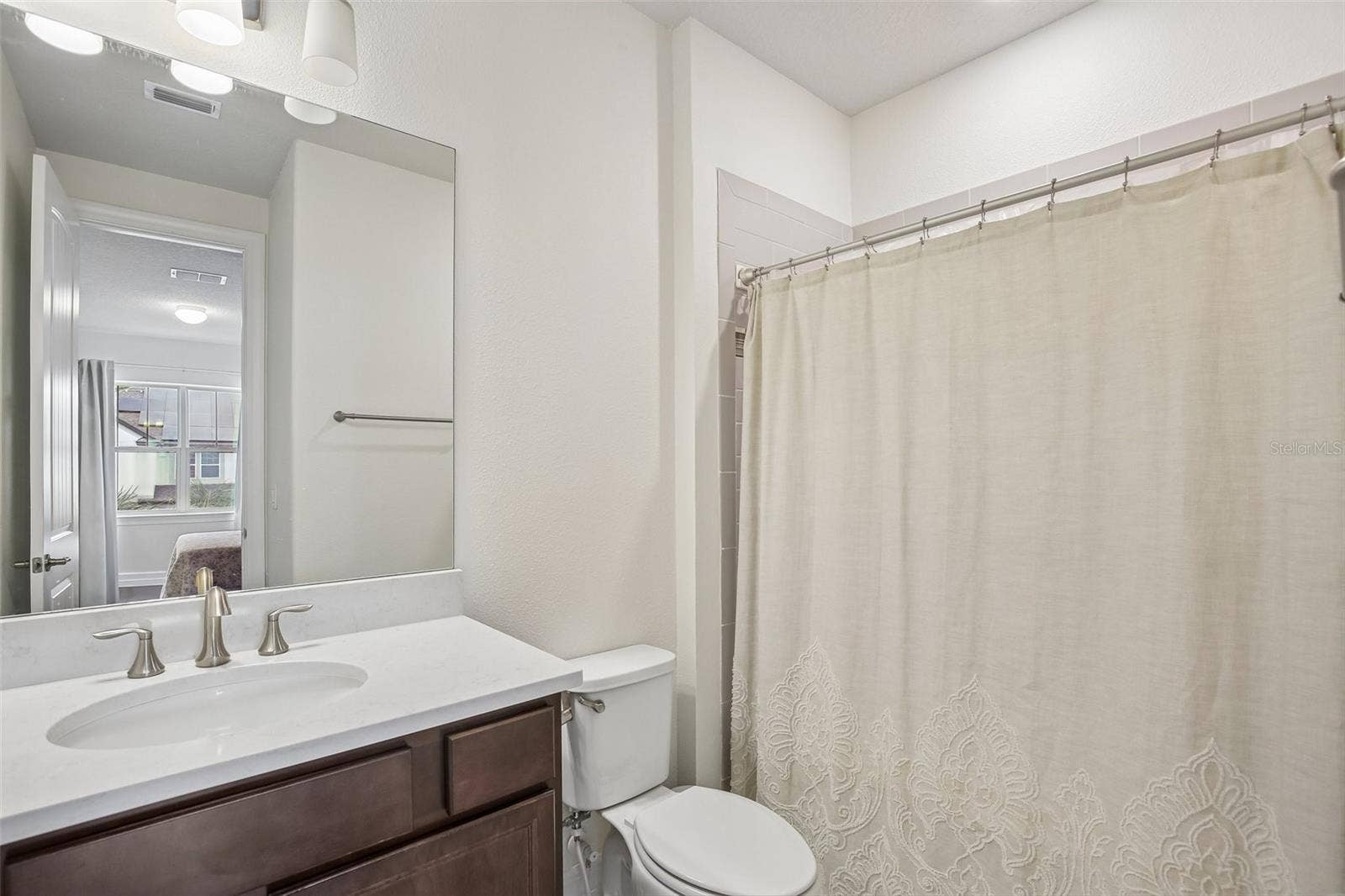 11054 SUNDRIFT DRIVE, Tampa, FL 33647 11054 SUNDRIFT DRIVE, Tampa, FL 33647