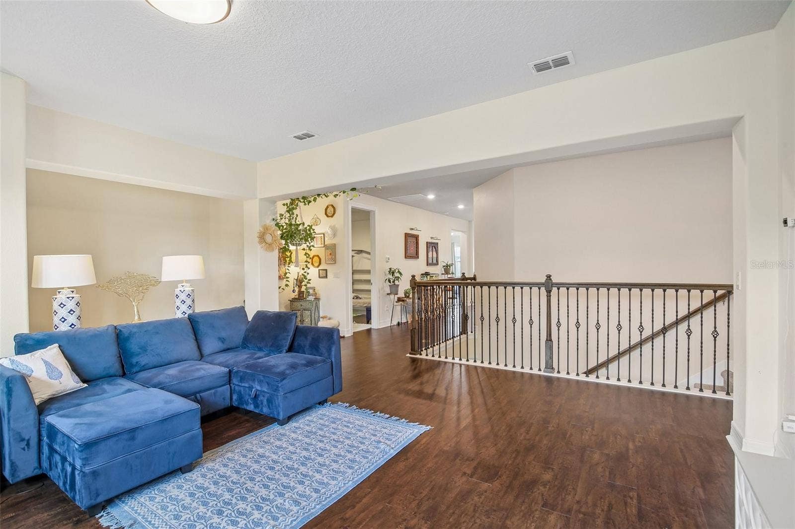 11054 SUNDRIFT DRIVE, Tampa, FL 33647 11054 SUNDRIFT DRIVE, Tampa, FL 33647