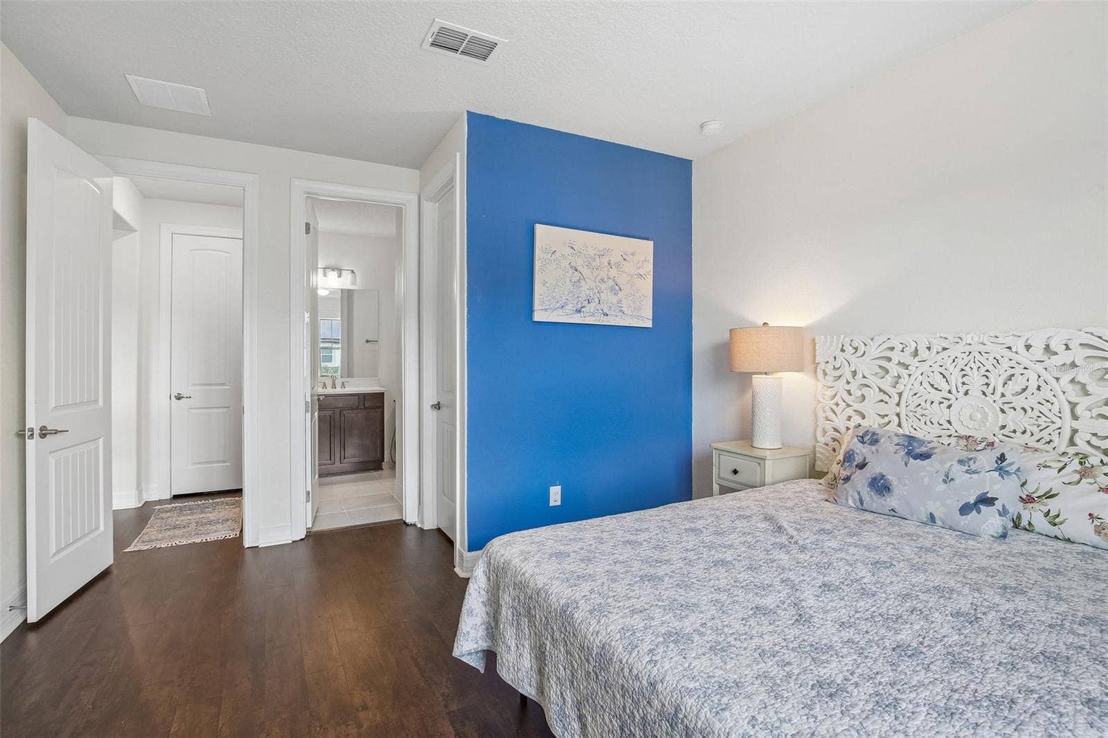 11054 SUNDRIFT DRIVE, Tampa, FL 33647 11054 SUNDRIFT DRIVE, Tampa, FL 33647