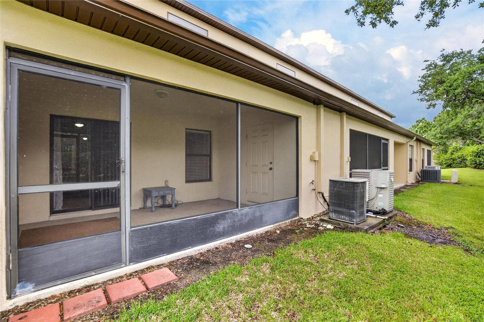 2605 OLEANDER LAKES DRIVE, Brandon, FL 33511 2605 OLEANDER LAKES DRIVE, Brandon, FL 33511