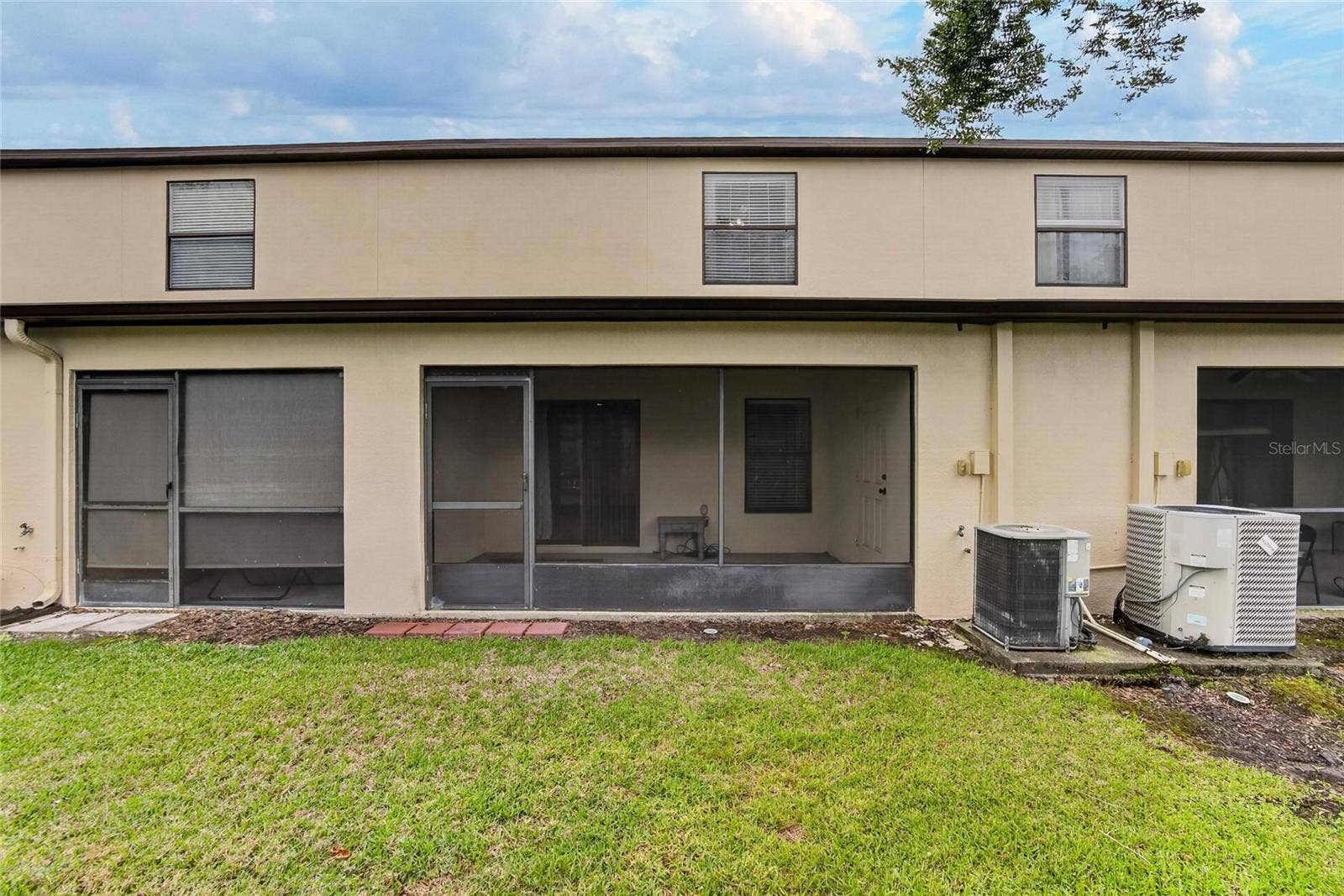2605 OLEANDER LAKES DRIVE, Brandon, FL 33511 2605 OLEANDER LAKES DRIVE, Brandon, FL 33511