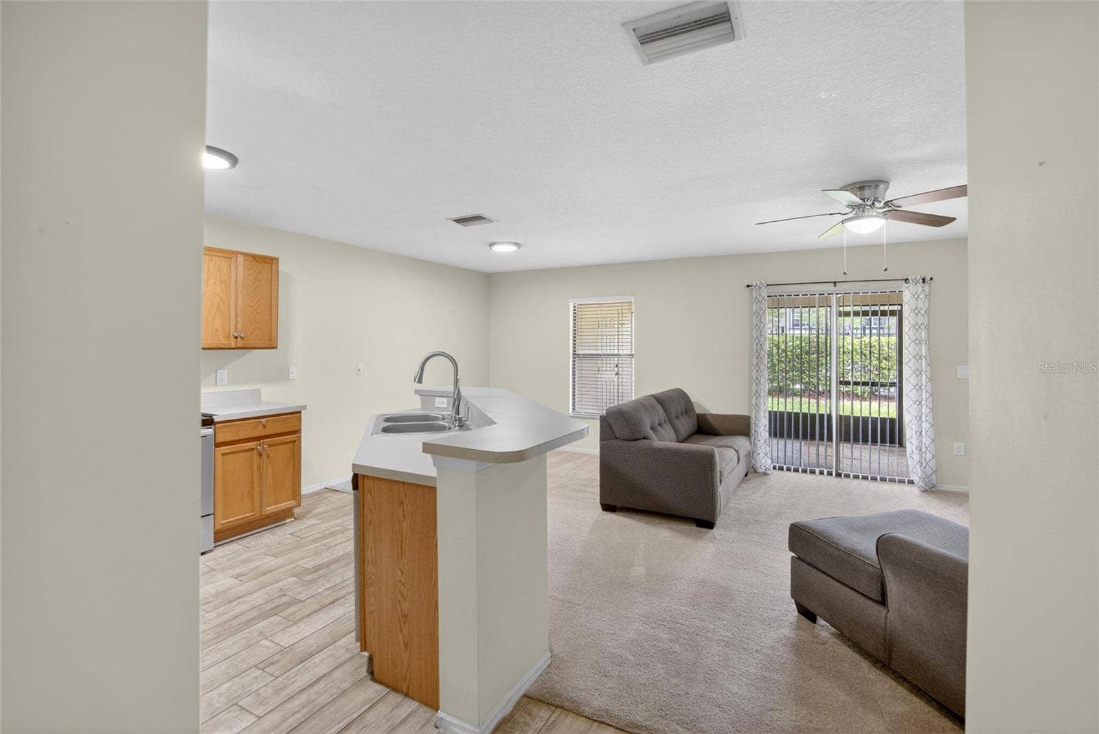 2605 OLEANDER LAKES DRIVE, Brandon, FL 33511 2605 OLEANDER LAKES DRIVE, Brandon, FL 33511