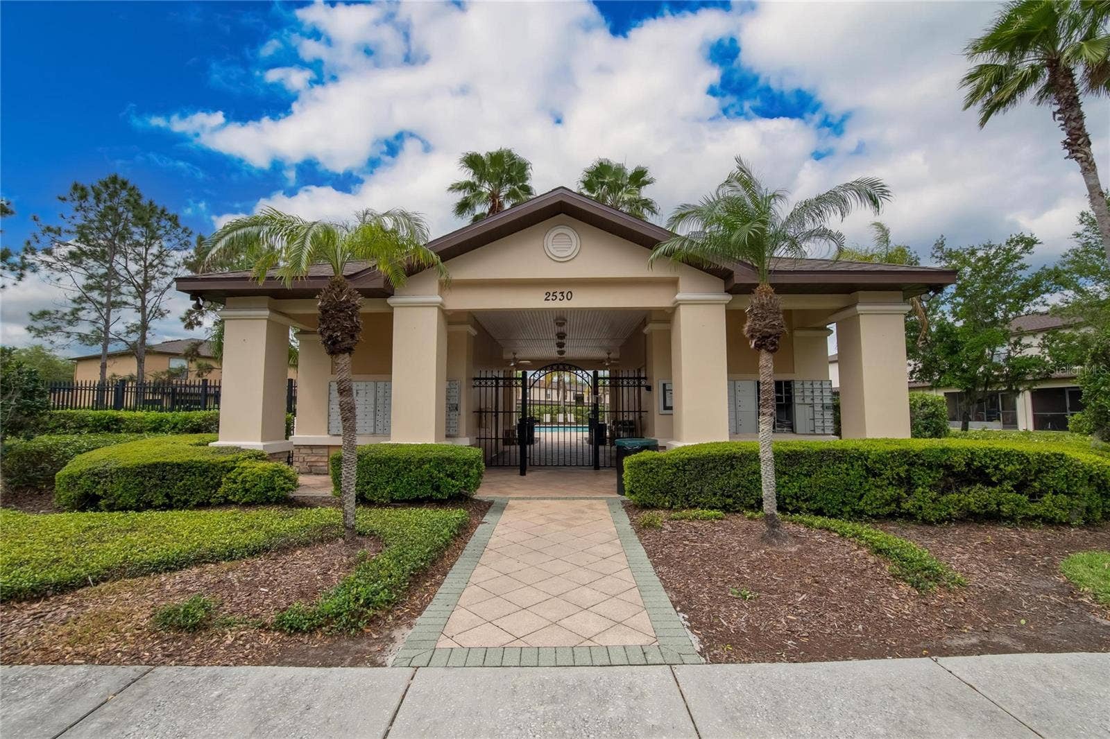 2605 OLEANDER LAKES DRIVE, Brandon, FL 33511 2605 OLEANDER LAKES DRIVE, Brandon, FL 33511