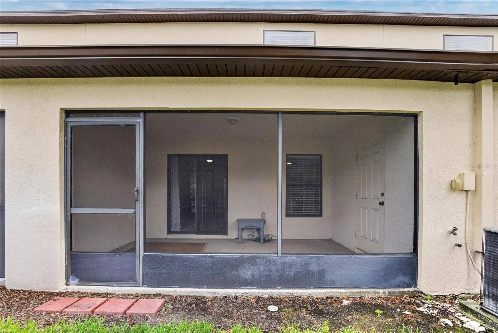 2605 OLEANDER LAKES DRIVE, Brandon, FL 33511 2605 OLEANDER LAKES DRIVE, Brandon, FL 33511