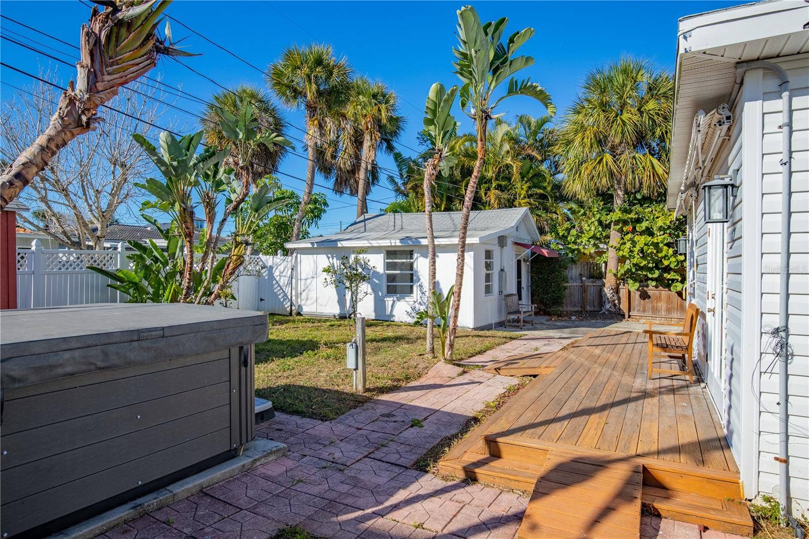 944 BRUCE AVENUE, Clearwater, FL 33767 BACKYARD