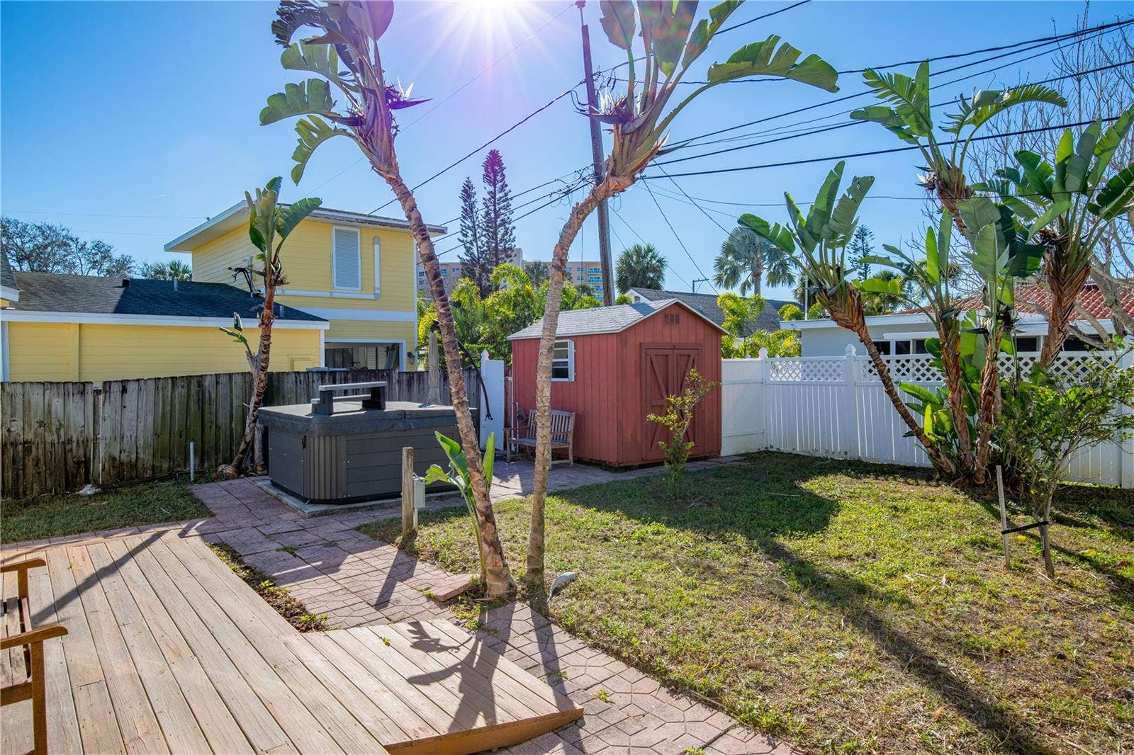 944 BRUCE AVENUE, Clearwater, FL 33767 BACKYARD