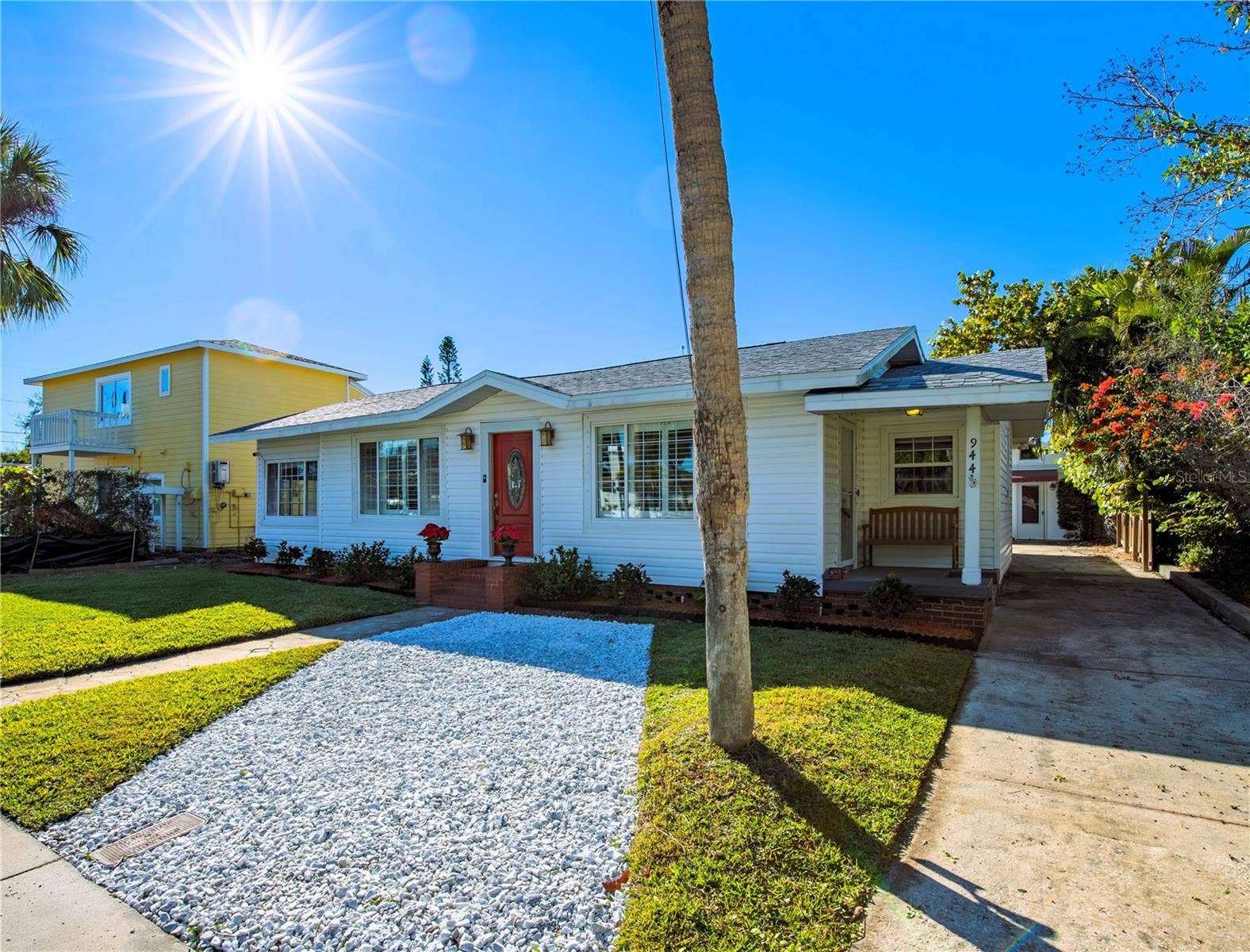 944 BRUCE AVENUE, Clearwater, FL 33767 MAIN HOUSE