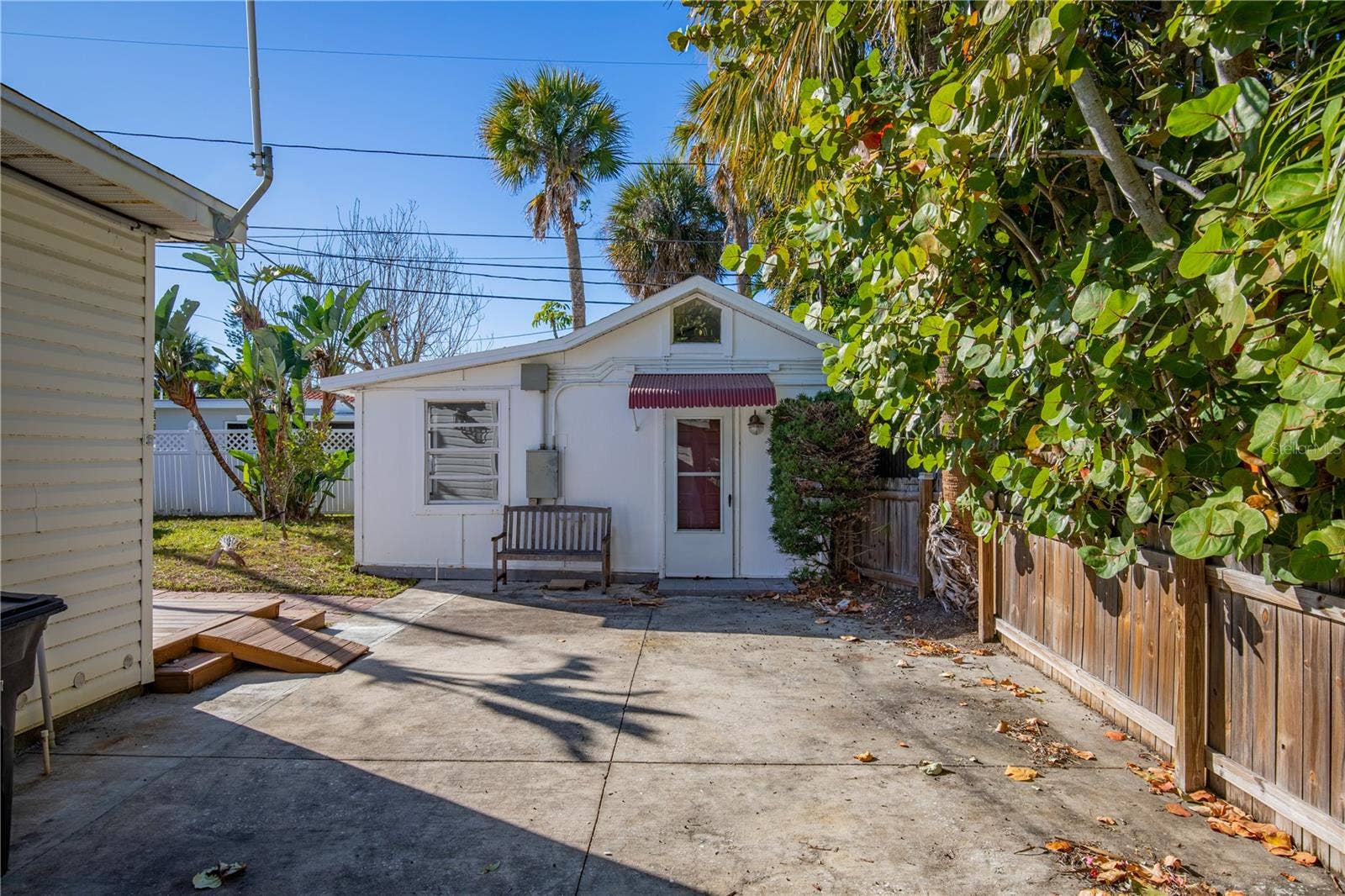 944 BRUCE AVENUE, Clearwater, FL 33767 BACKYARD