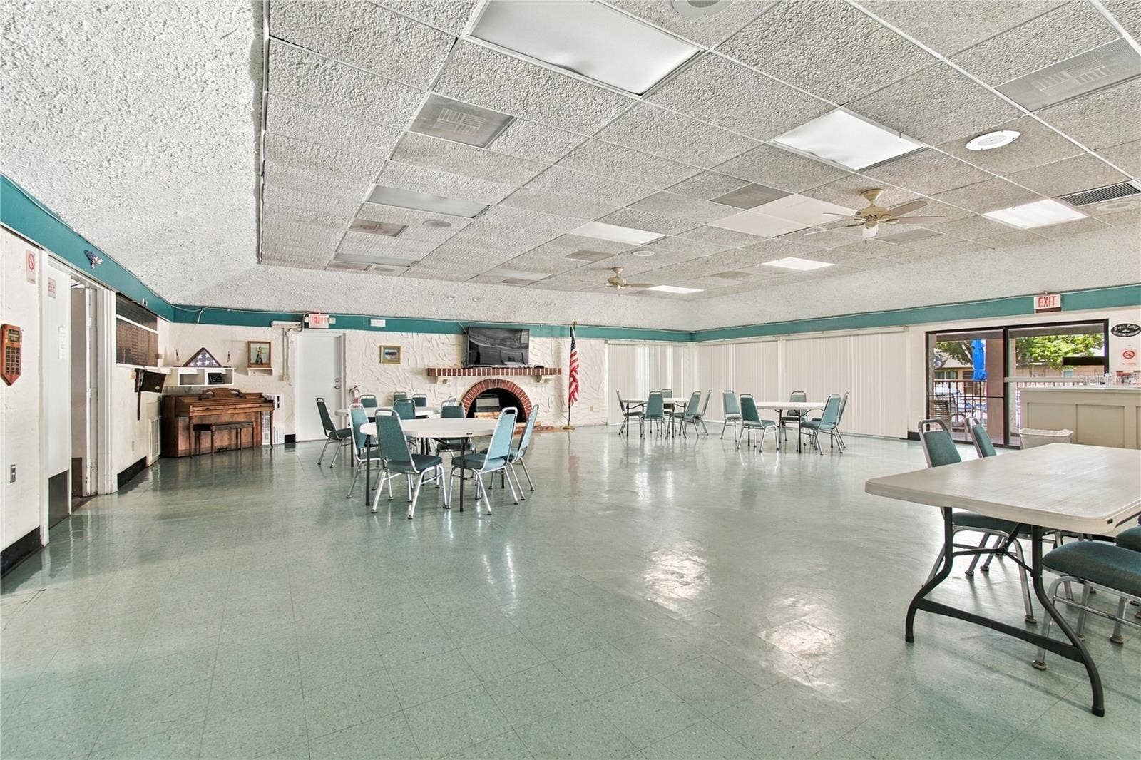 4350 SUNSTATE DRIVE, #4, New Port Richey, FL 34652 4350 SUNSTATE DRIVE, #4, New Port Richey, FL 34652