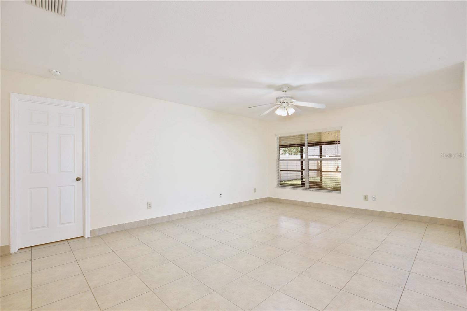 2067 PAPRIKA DRIVE, Orlando, FL 32837 2067 PAPRIKA DRIVE, Orlando, FL 32837