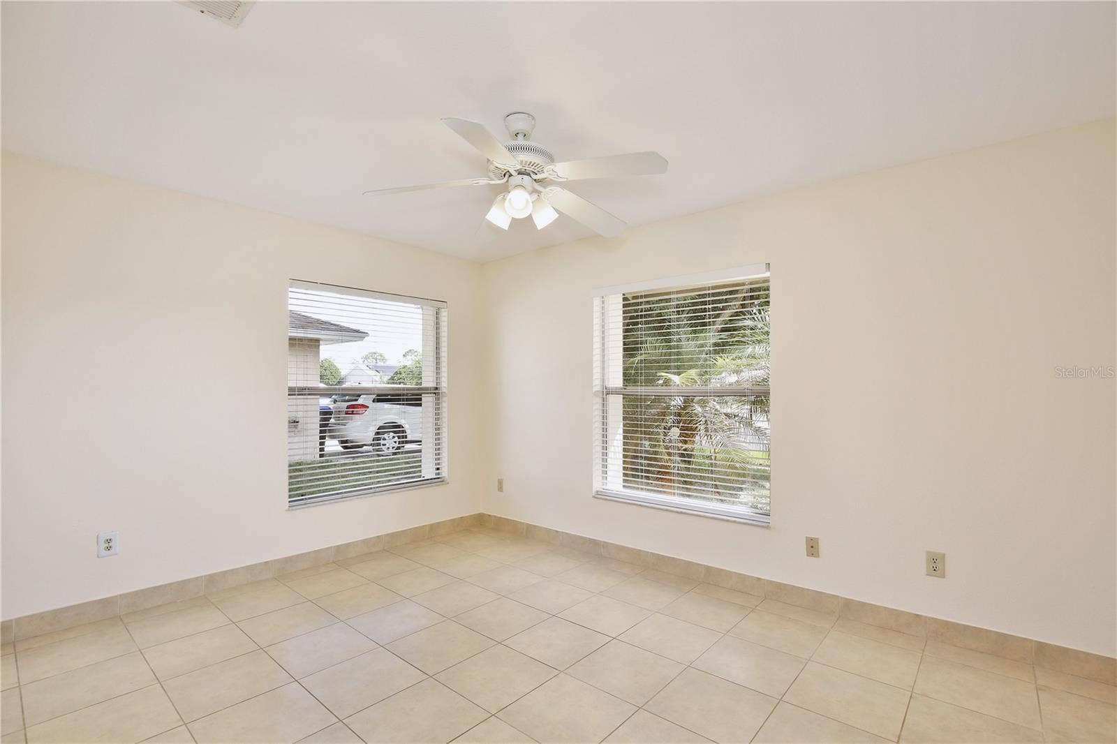 2067 PAPRIKA DRIVE, Orlando, FL 32837 2067 PAPRIKA DRIVE, Orlando, FL 32837