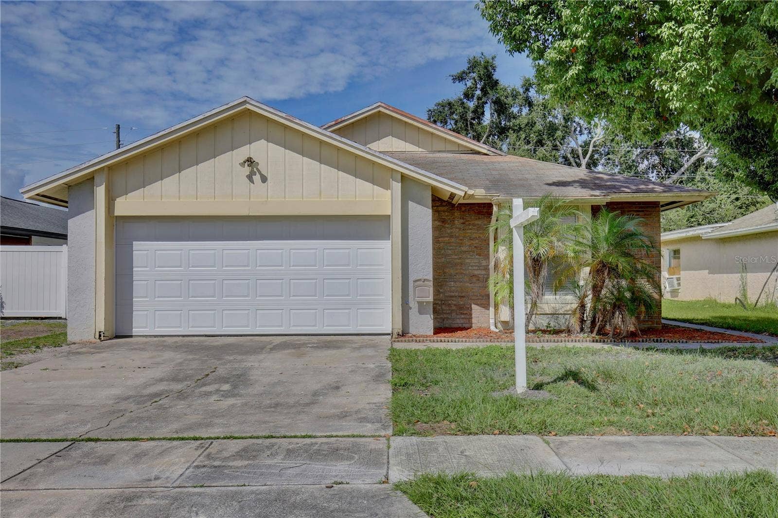 2067 PAPRIKA DRIVE, Orlando, FL 32837 2067 PAPRIKA DRIVE, Orlando, FL 32837