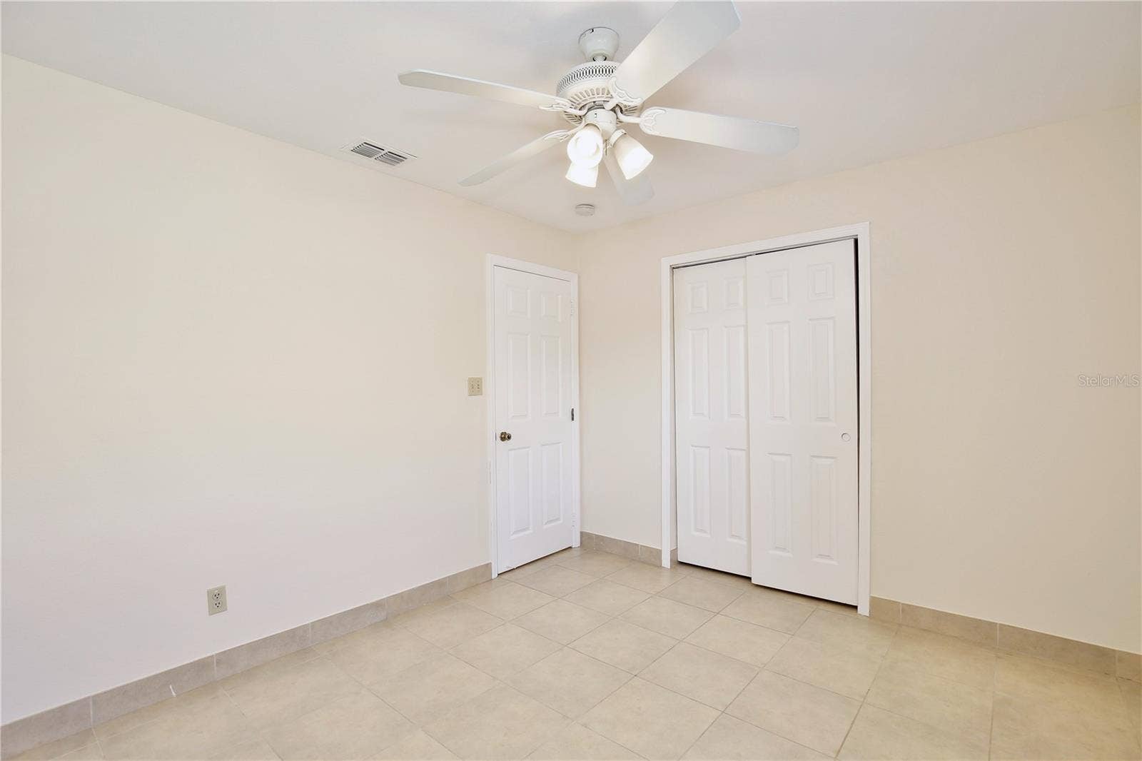 2067 PAPRIKA DRIVE, Orlando, FL 32837 2067 PAPRIKA DRIVE, Orlando, FL 32837