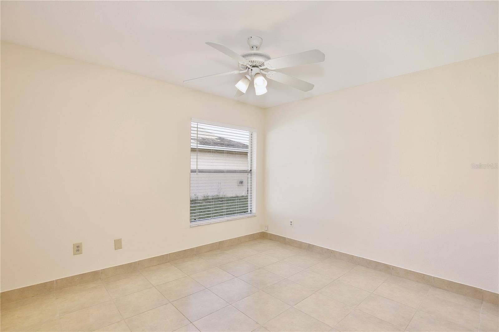2067 PAPRIKA DRIVE, Orlando, FL 32837 2067 PAPRIKA DRIVE, Orlando, FL 32837