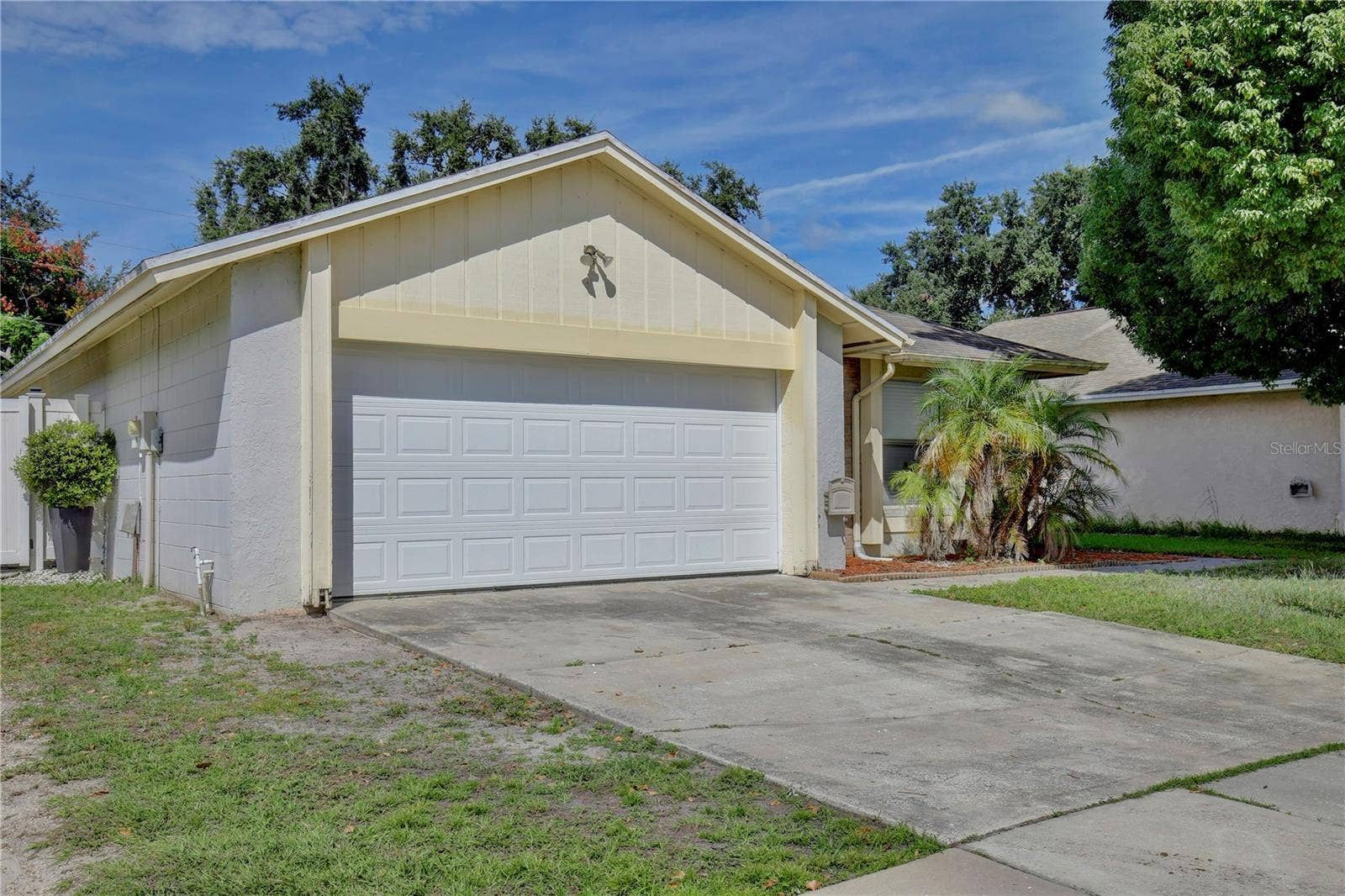 2067 PAPRIKA DRIVE, Orlando, FL 32837 2067 PAPRIKA DRIVE, Orlando, FL 32837