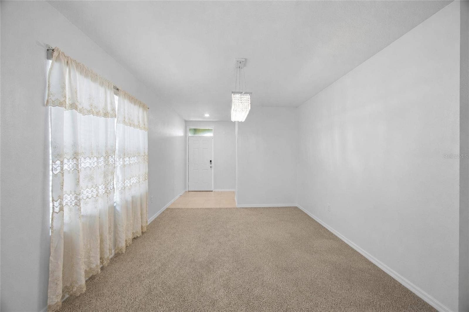 8204 PELICAN REED CIRCLE, Wesley Chapel, FL 33545