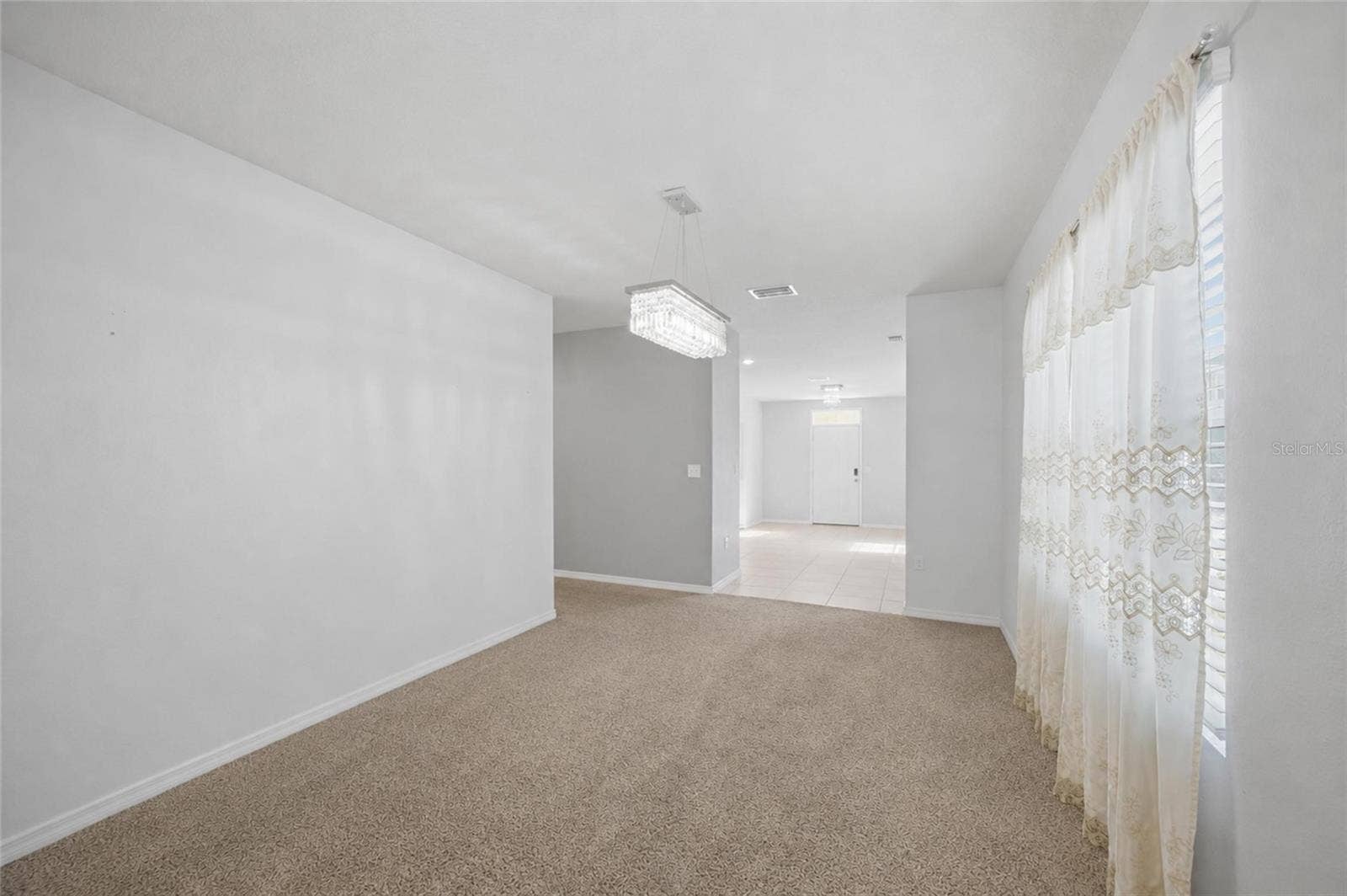 8204 PELICAN REED CIRCLE, Wesley Chapel, FL 33545