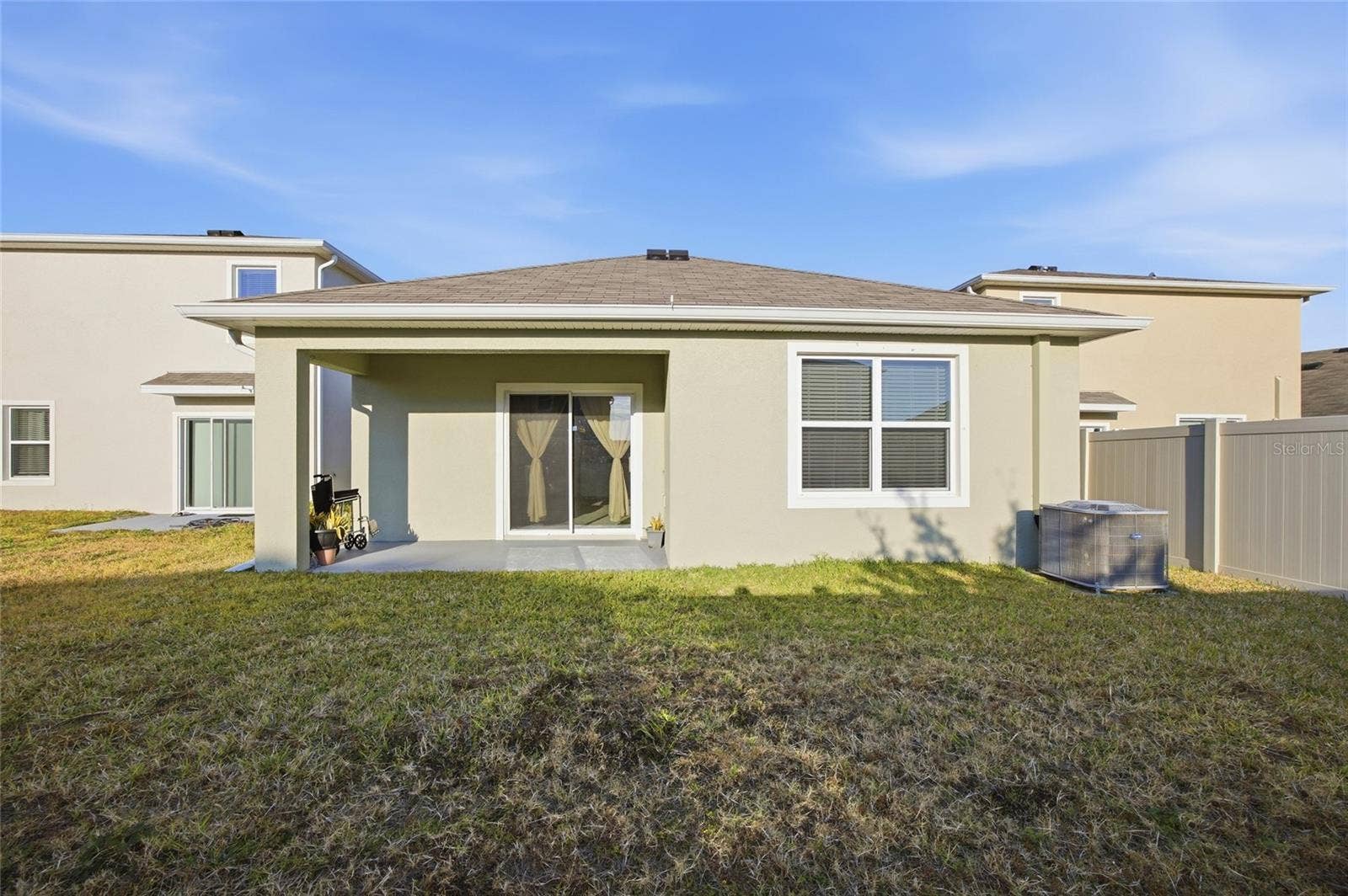 8204 PELICAN REED CIRCLE, Wesley Chapel, FL 33545