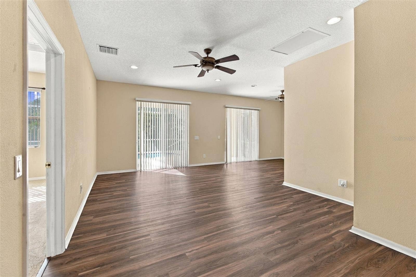 18852 NARIMORE DRIVE, Land O Lakes, FL 34638 18852 NARIMORE DRIVE, Land O Lakes, FL 34638