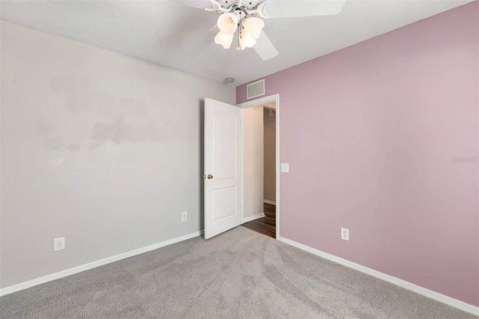 18852 NARIMORE DRIVE, Land O Lakes, FL 34638 18852 NARIMORE DRIVE, Land O Lakes, FL 34638