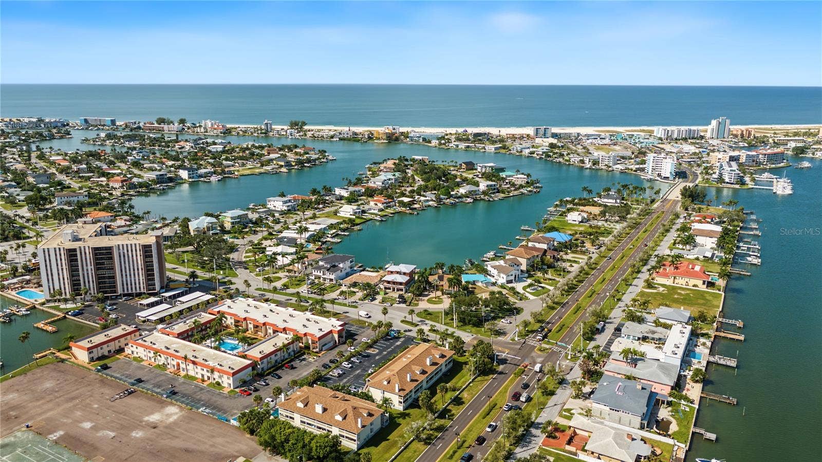 10399 PARADISE BOULEVARD, #107, Treasure Island, FL 33706 10399 PARADISE BOULEVARD, #107, Treasure Island, FL 33706