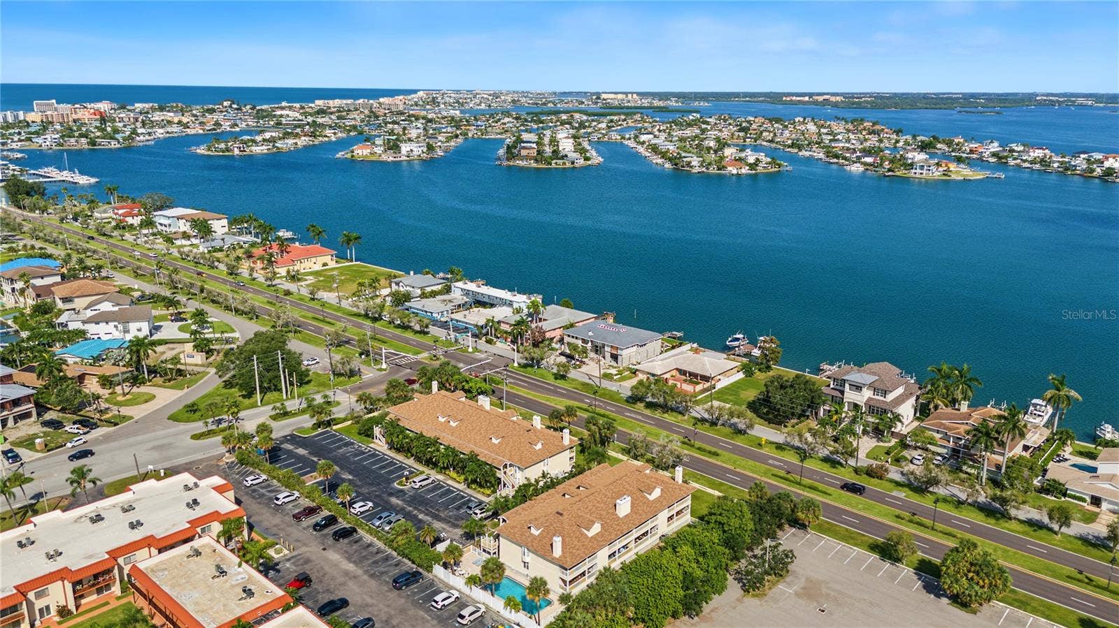 10399 PARADISE BOULEVARD, #107, Treasure Island, FL 33706 10399 PARADISE BOULEVARD, #107, Treasure Island, FL 33706