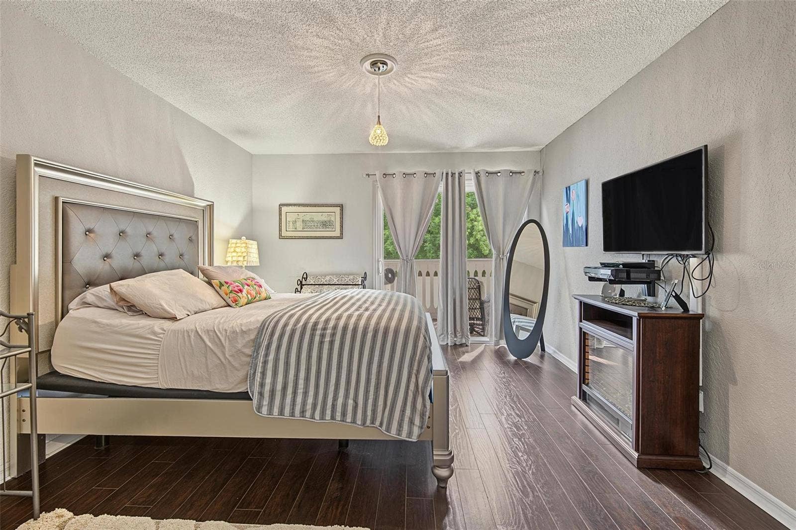 10399 PARADISE BOULEVARD, #107, Treasure Island, FL 33706 10399 PARADISE BOULEVARD, #107, Treasure Island, FL 33706