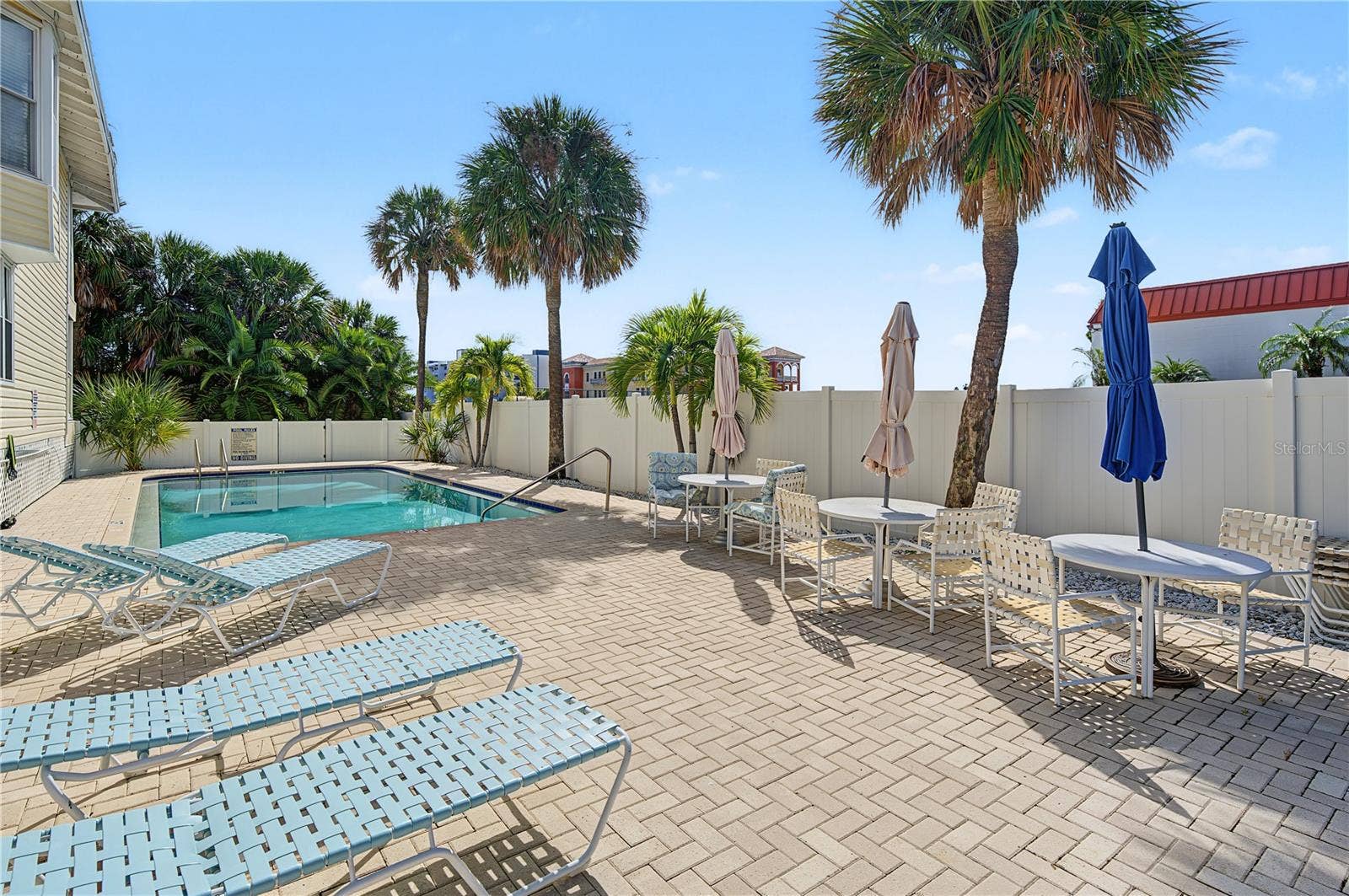 10399 PARADISE BOULEVARD, #107, Treasure Island, FL 33706 10399 PARADISE BOULEVARD, #107, Treasure Island, FL 33706
