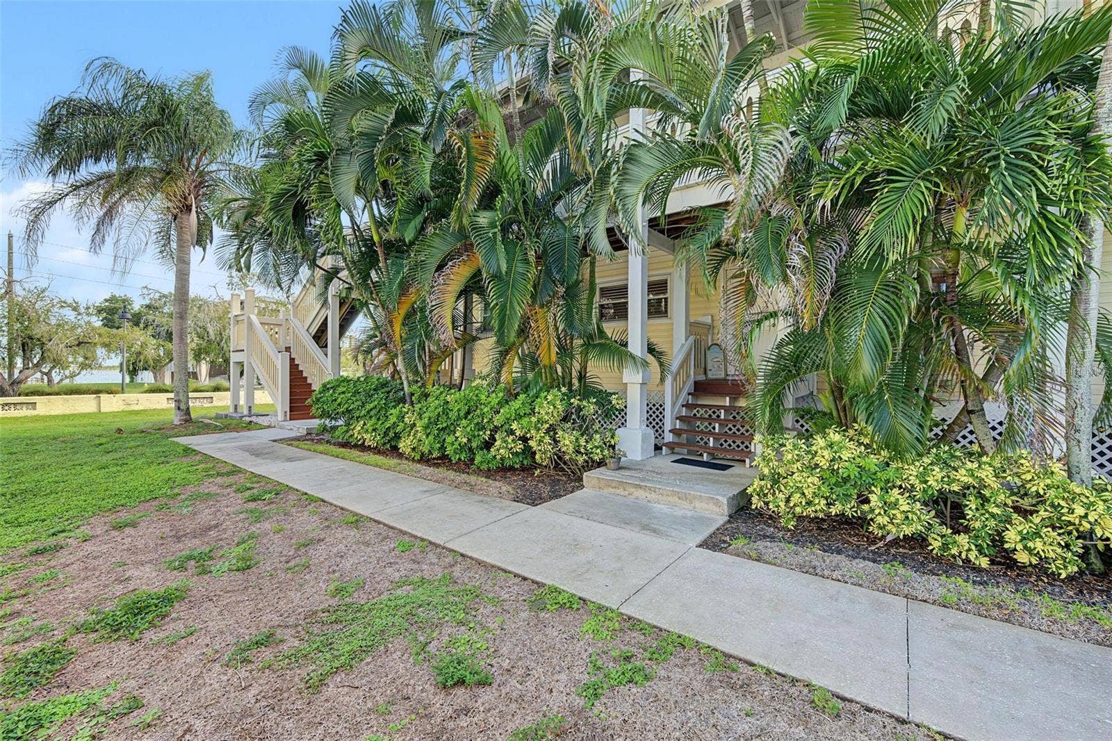 10399 PARADISE BOULEVARD, #107, Treasure Island, FL 33706 10399 PARADISE BOULEVARD, #107, Treasure Island, FL 33706