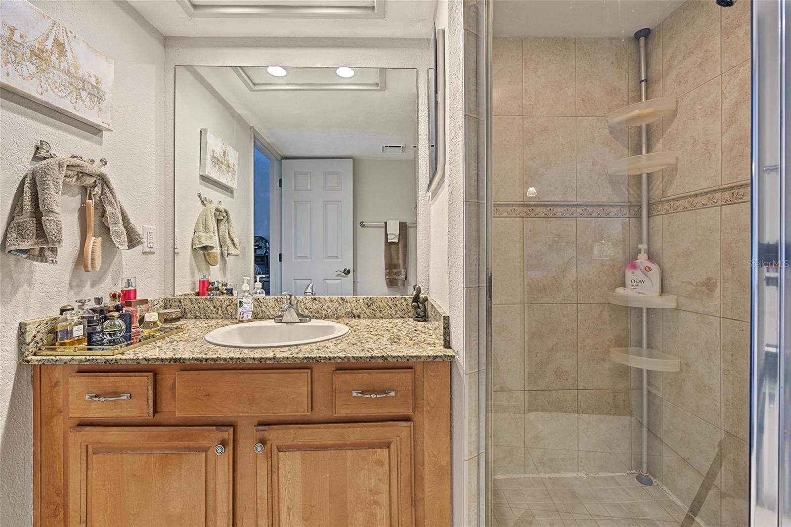 10399 PARADISE BOULEVARD, #107, Treasure Island, FL 33706 10399 PARADISE BOULEVARD, #107, Treasure Island, FL 33706