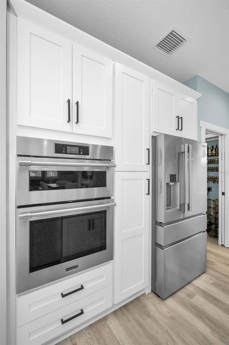 Built in Convection Oven and microwave