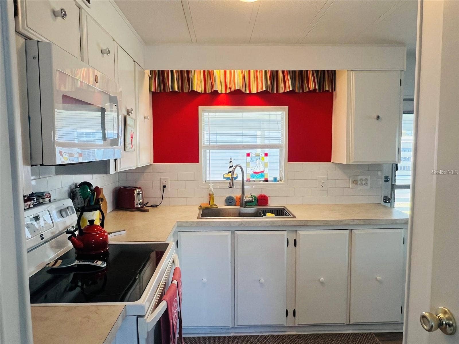 2270 PALAZZA DRIVE, #72, Sarasota, FL 34238 2270 PALAZZA DRIVE, #72, Sarasota, FL 34238