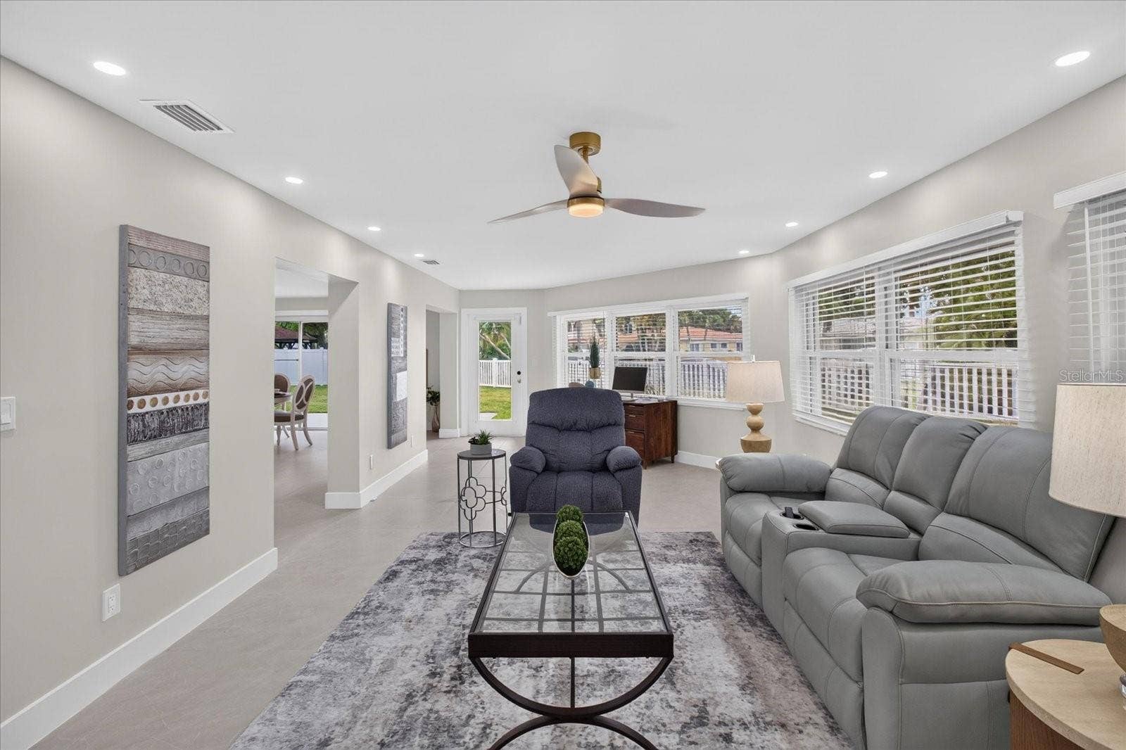 10100 PARADISE BOULEVARD, Treasure Island, FL 33706 10100 PARADISE BOULEVARD, Treasure Island, FL 33706