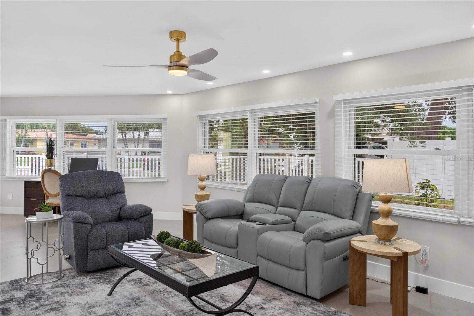 10100 PARADISE BOULEVARD, Treasure Island, FL 33706 10100 PARADISE BOULEVARD, Treasure Island, FL 33706